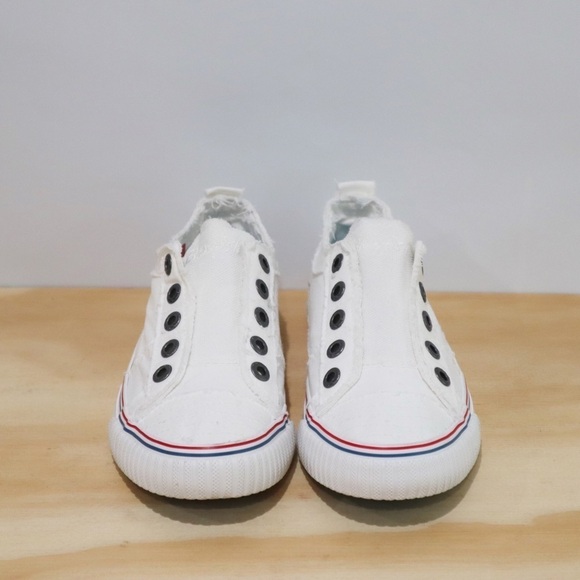 NWOT Blowfish Malibu Sneakers no laces White 7.5. NEVER WORN - Picture 2 of 8